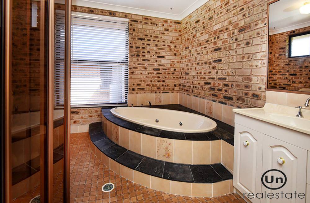 31 Amaroo Crescent, TOORMINA, NSW 2452