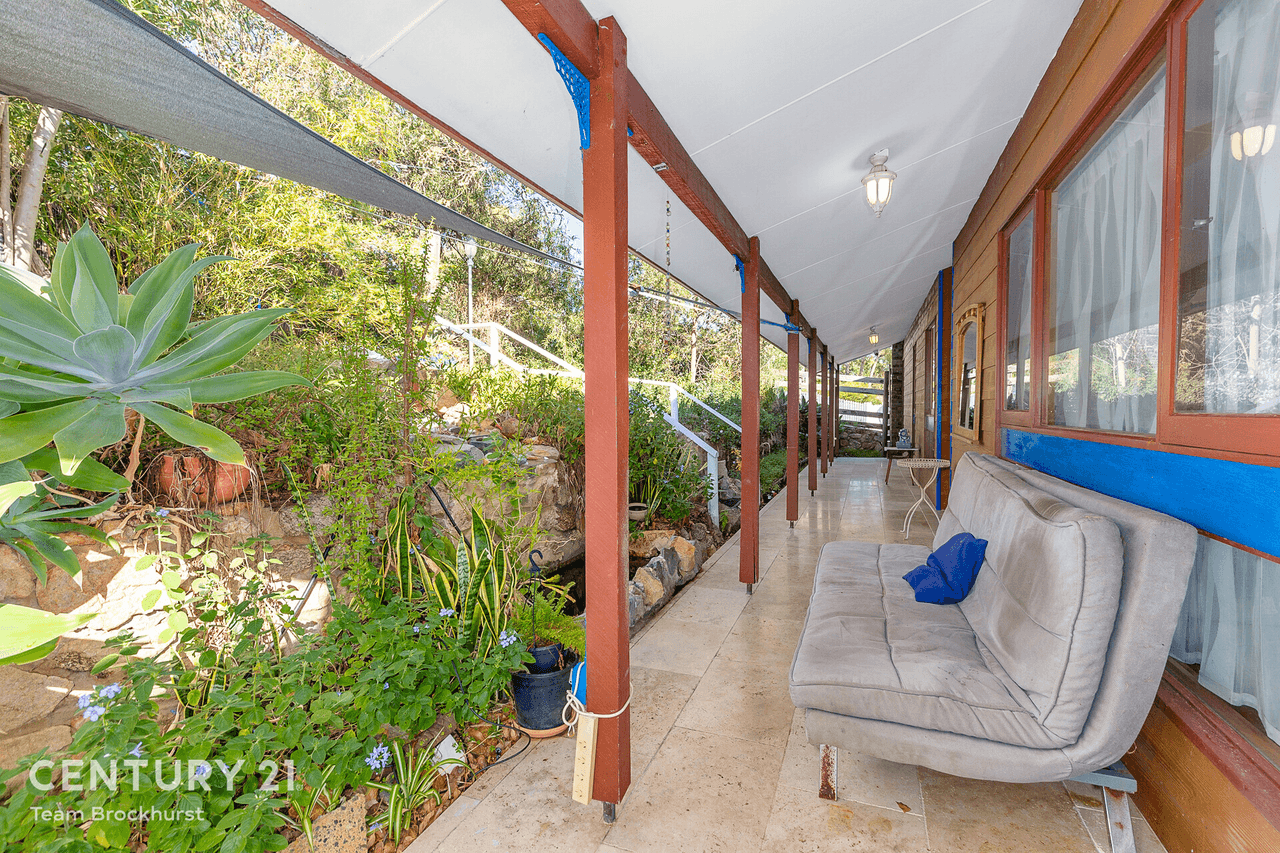 25 Harrison Road, Mount Richon, WA 6112