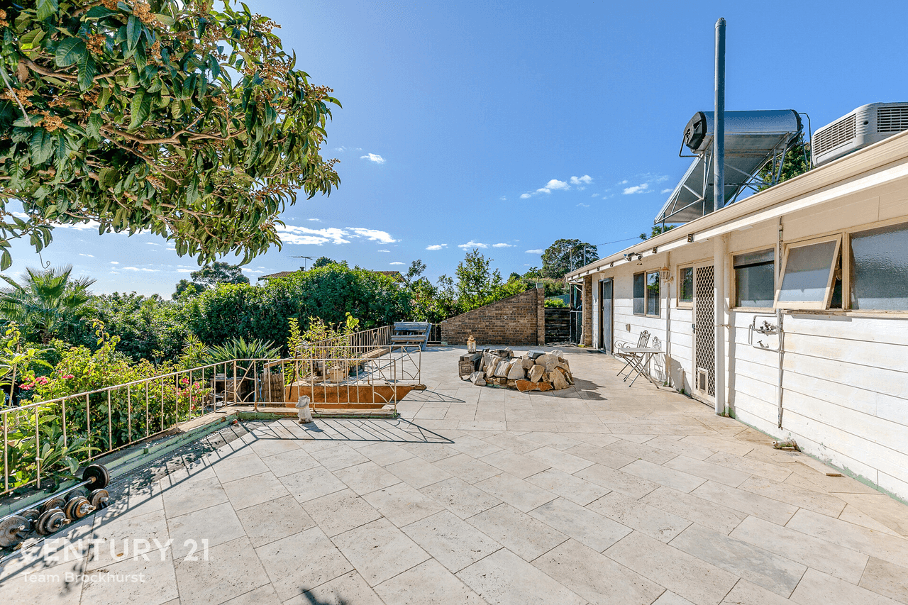 25 Harrison Road, Mount Richon, WA 6112