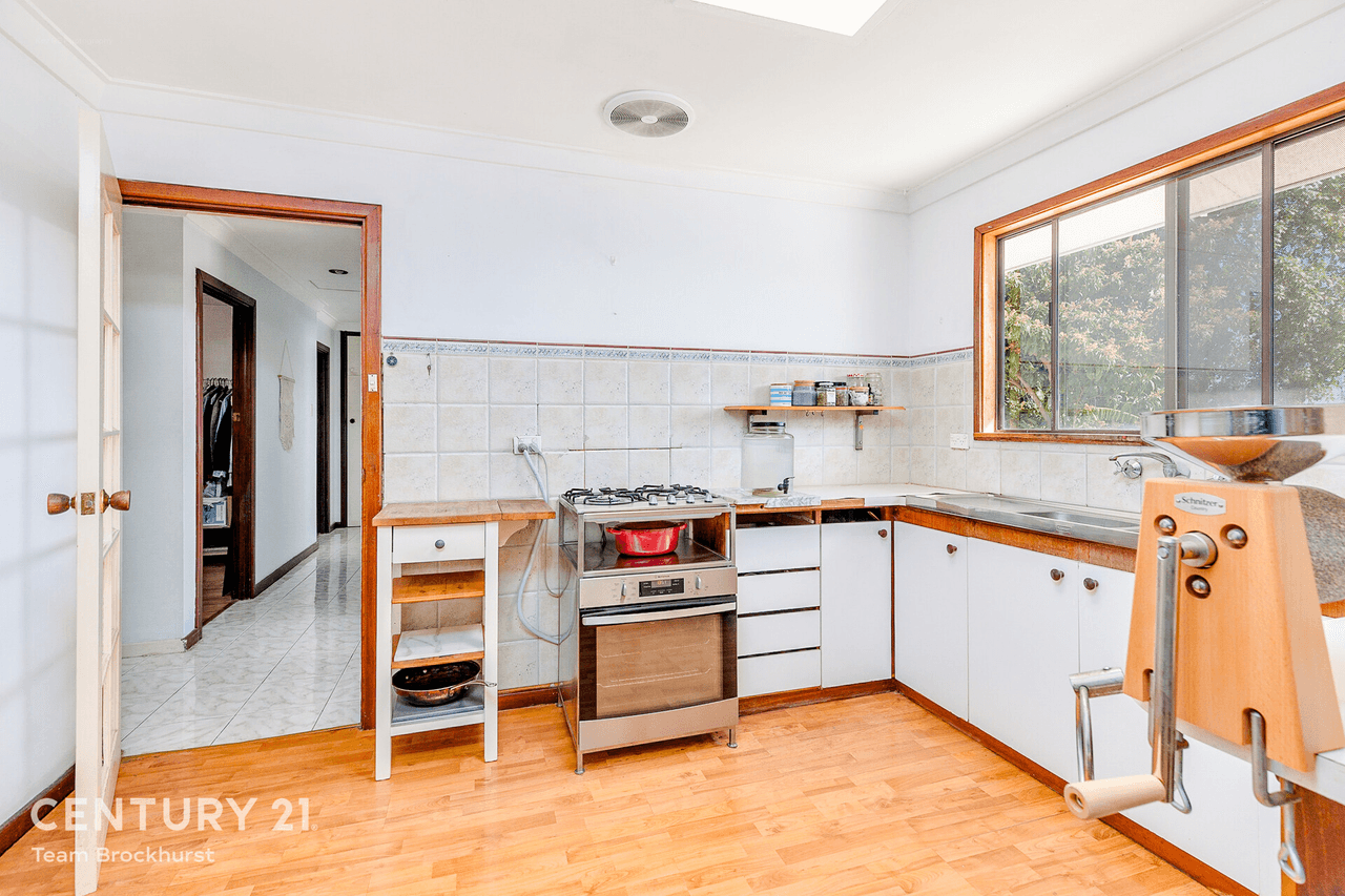 25 Harrison Road, Mount Richon, WA 6112