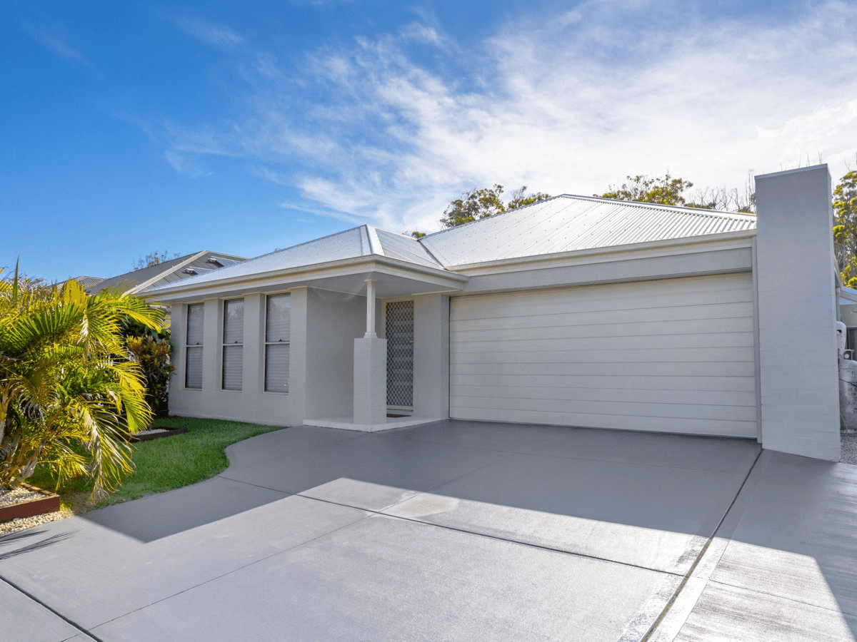 4 Threadfin Court, OLD BAR, NSW 2430