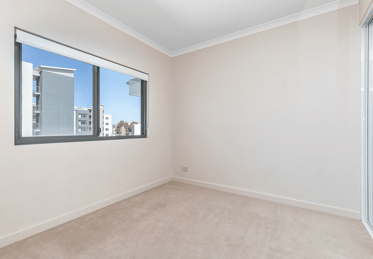 15/1 Walsh Loop, JOONDALUP, WA 6027