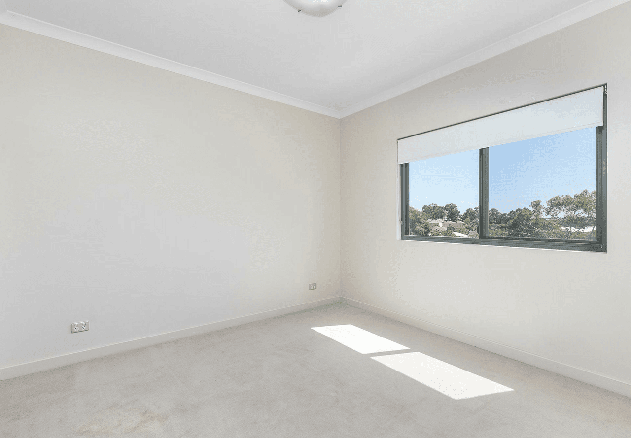 15/1 Walsh Loop, JOONDALUP, WA 6027