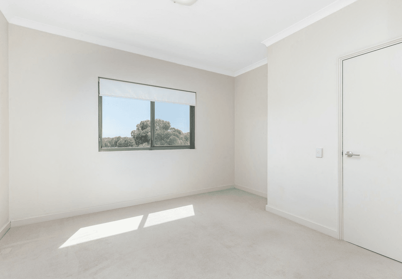 15/1 Walsh Loop, JOONDALUP, WA 6027