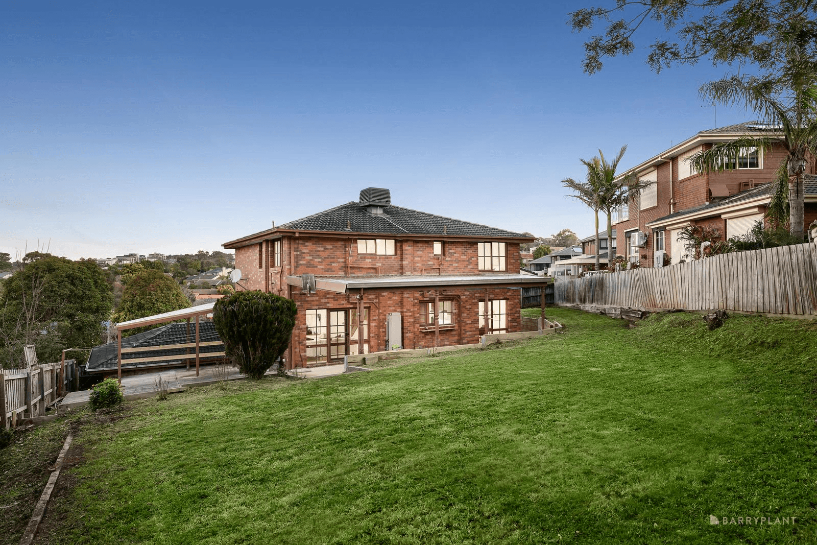 21 Beechwood Close, DONCASTER EAST, VIC 3109