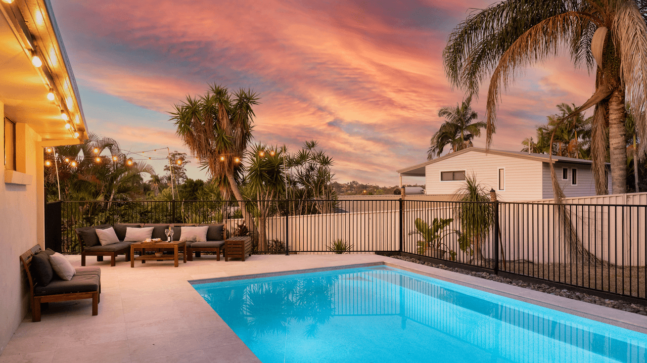 6 Willcox Ct, Highland Park, QLD 4211