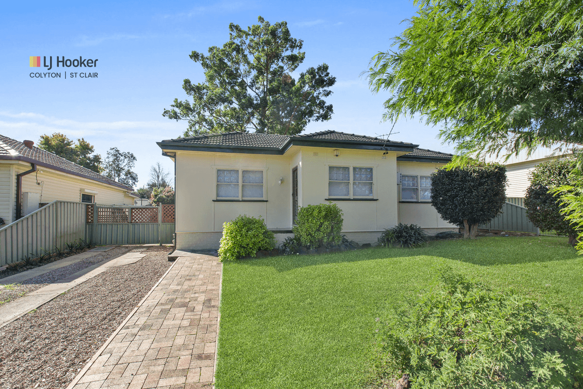 4 Dan Crescent, COLYTON, NSW 2760