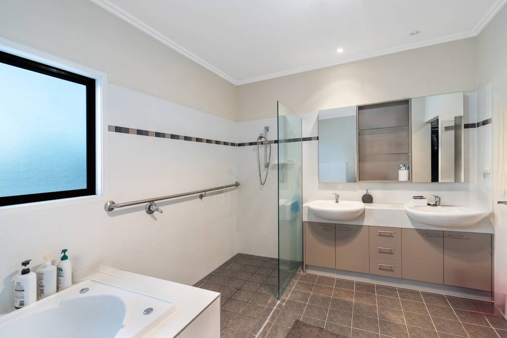70-72 Cosmos Avenue, BANKSIA BEACH, QLD 4507