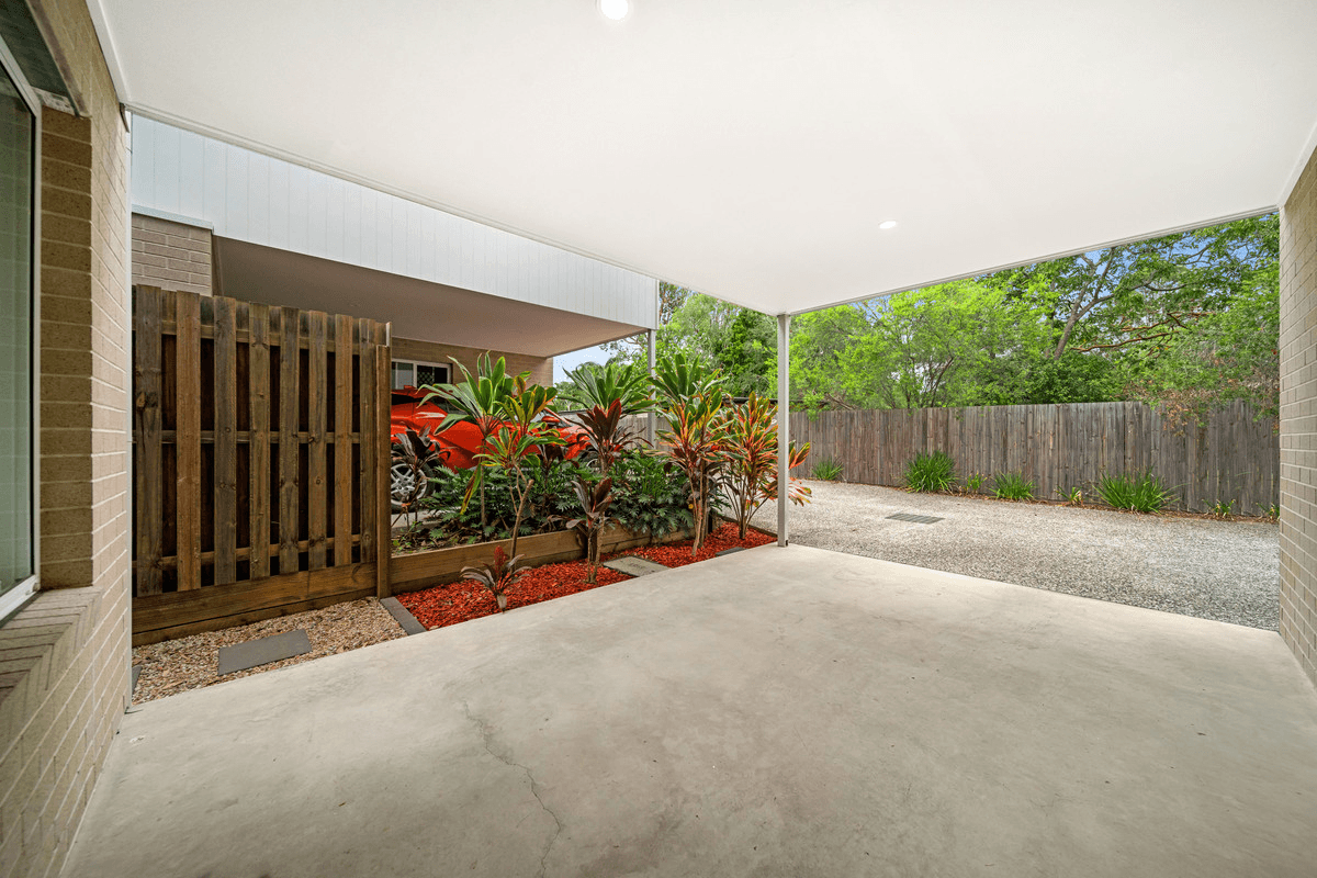 2/40 TIMOR Avenue, LOGANHOLME, QLD 4129