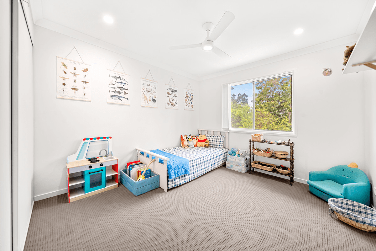 2/40 TIMOR Avenue, LOGANHOLME, QLD 4129