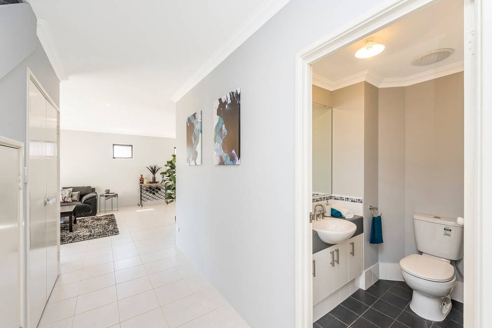 3/9 Harrison Street, ROCKINGHAM, WA 6168