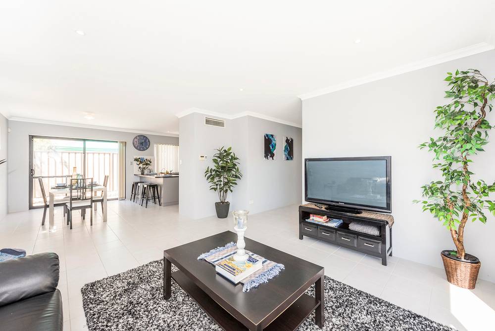 3/9 Harrison Street, ROCKINGHAM, WA 6168