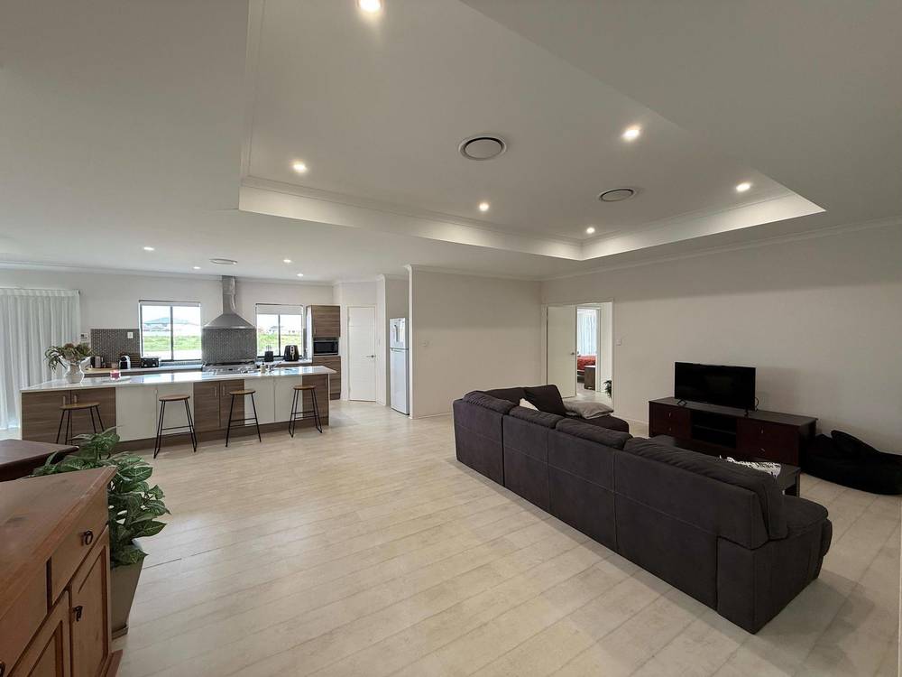 37 Adriana Parade, Jurien Bay, WA 6516