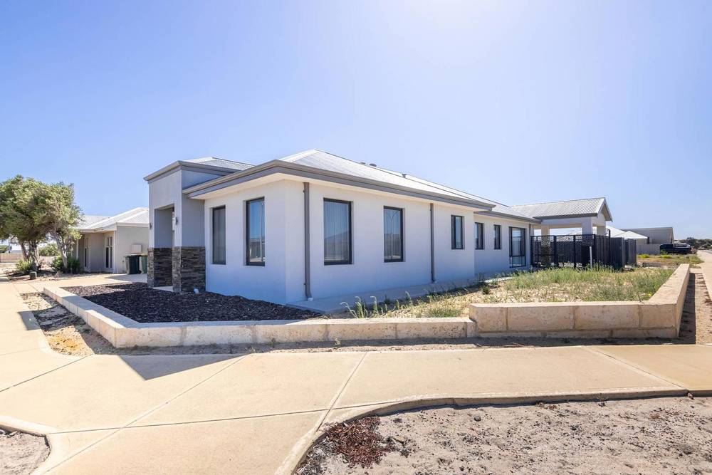 37 Adriana Parade, Jurien Bay, WA 6516