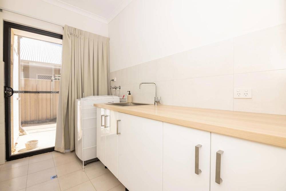 37 Adriana Parade, Jurien Bay, WA 6516