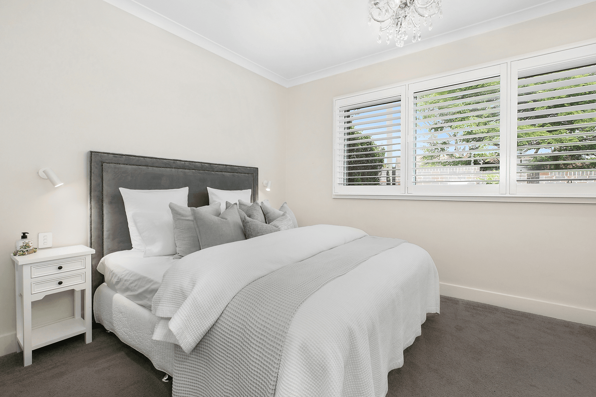 135 Eastern Valley Way, Castlecrag, NSW 2068