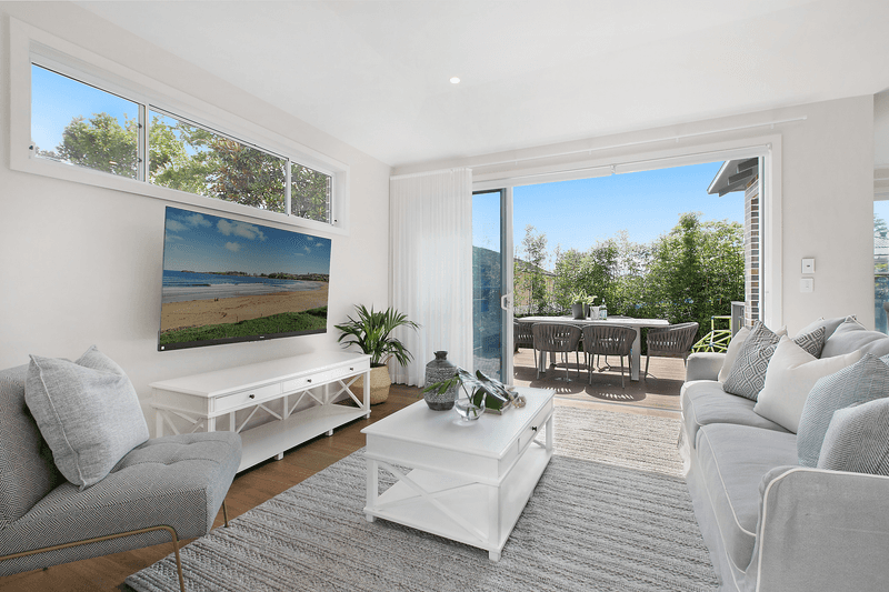 135 Eastern Valley Way, Castlecrag, NSW 2068