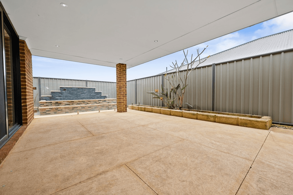 13 Cervantes Avenue, Baldivis, WA 6171