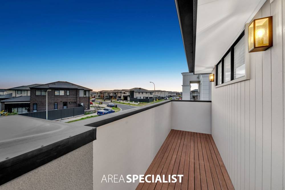 177 Brookwater Parade, Lyndhurst, VIC 3975