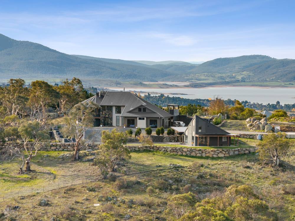 13 Carruthers Road, Jindabyne, NSW 2627