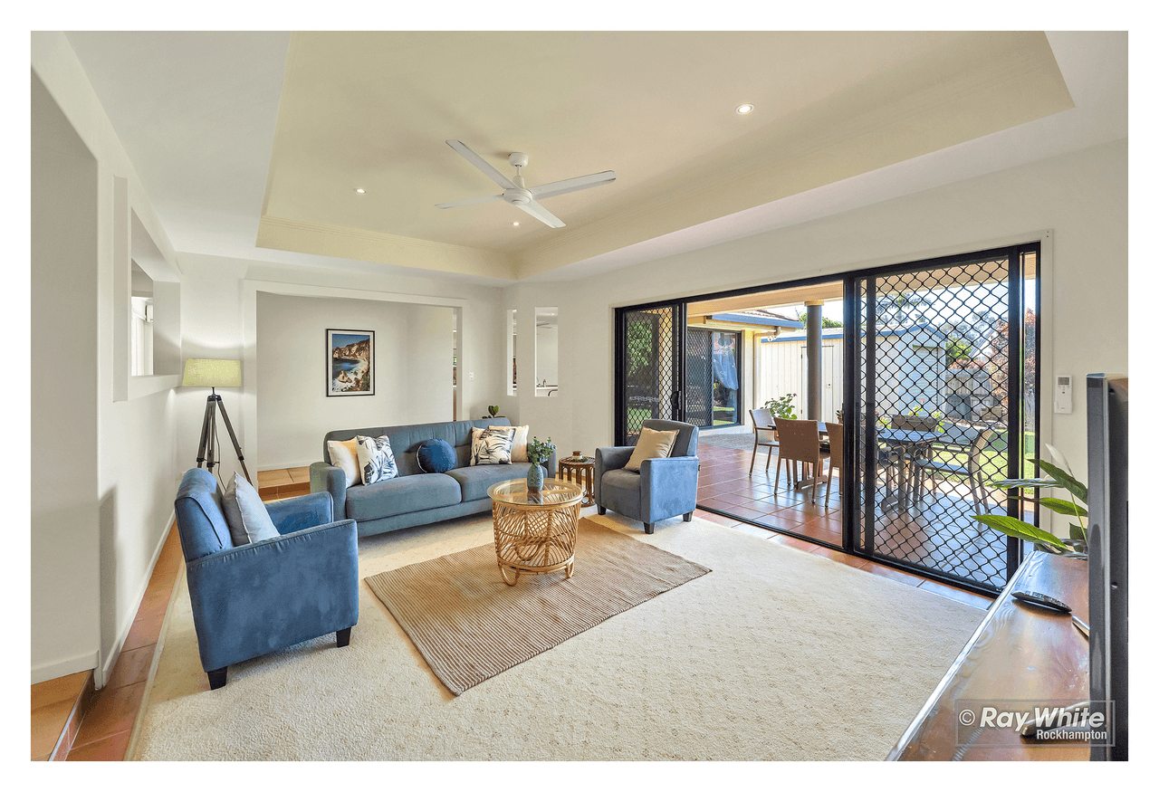 7 Springfield Drive, NORMAN GARDENS, QLD 4701