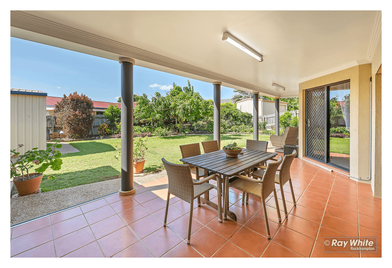 7 Springfield Drive, NORMAN GARDENS, QLD 4701