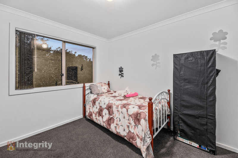 29 Victoria Road, Kinglake, VIC 3763