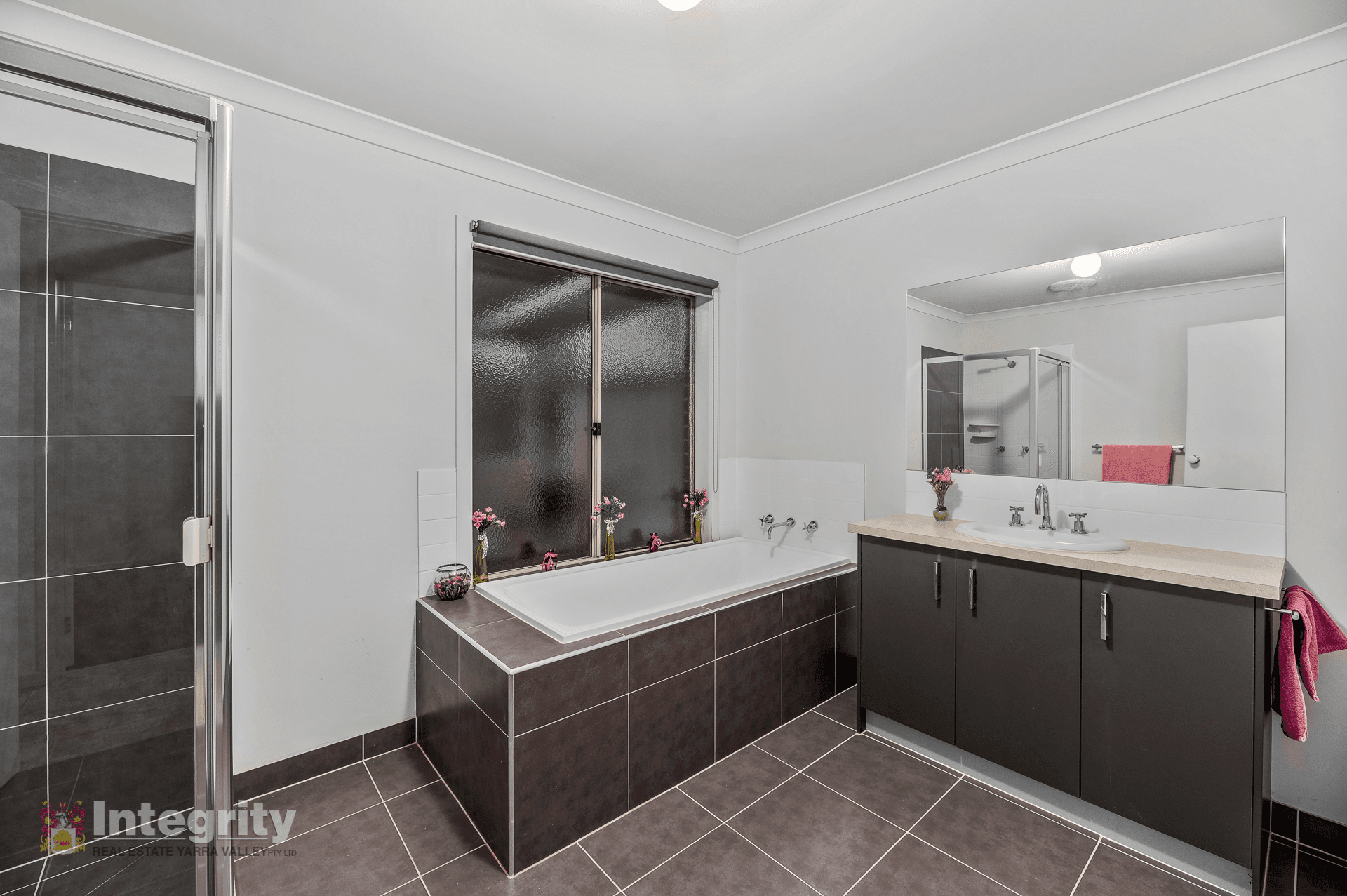 29 Victoria Road, Kinglake, VIC 3763