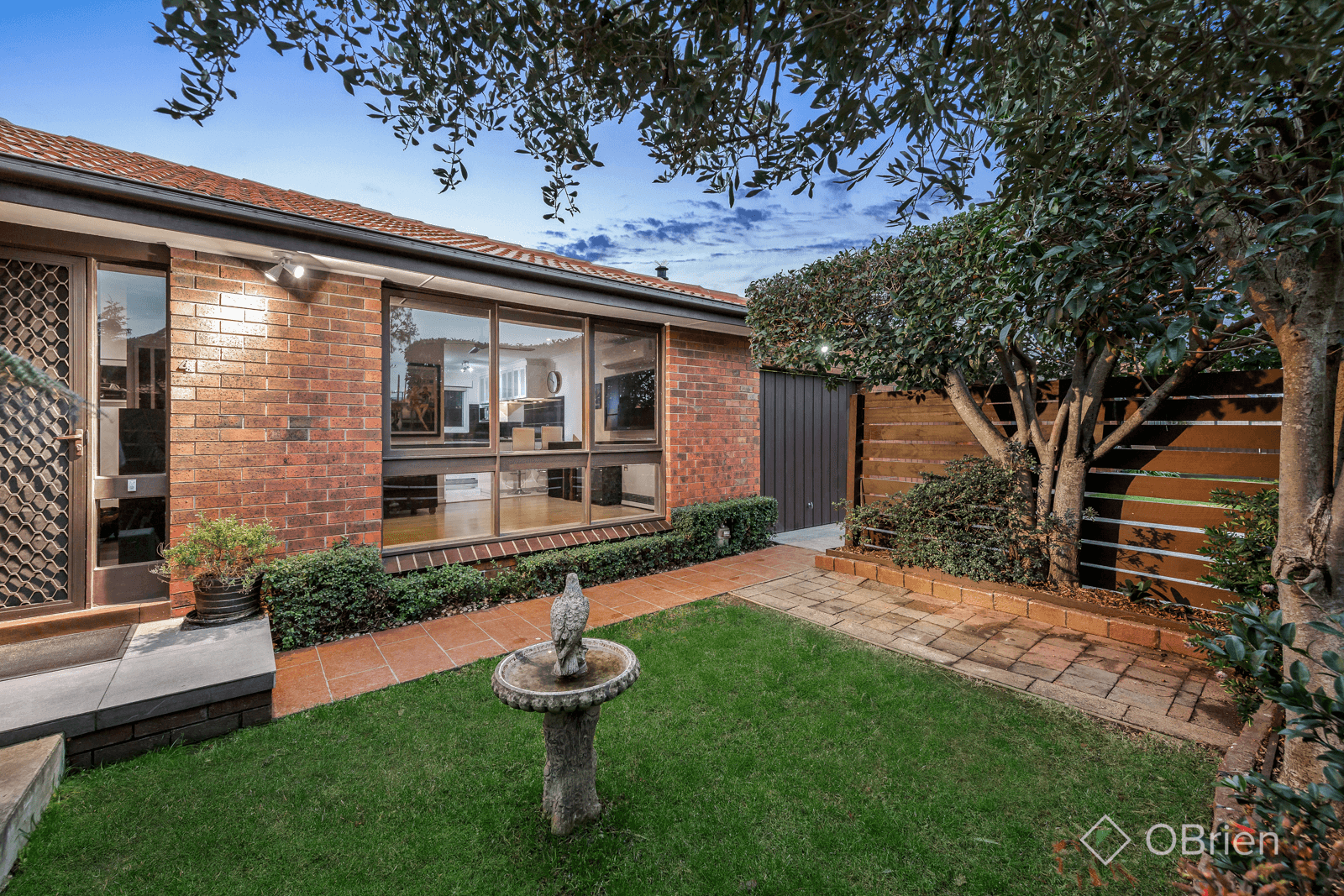 4/11 Digby Court, Springvale South, VIC 3172