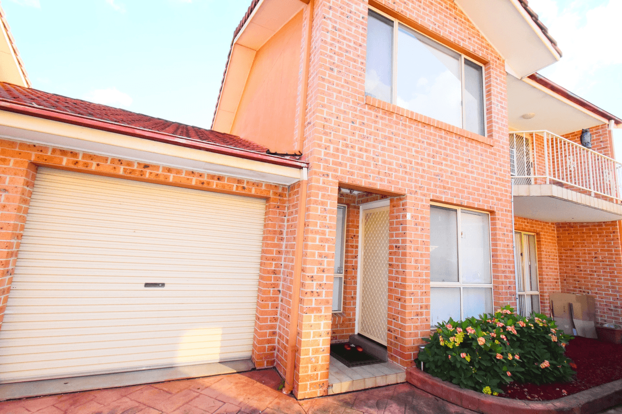 3/16-18 Kurrajong Road, CASULA, NSW 2170