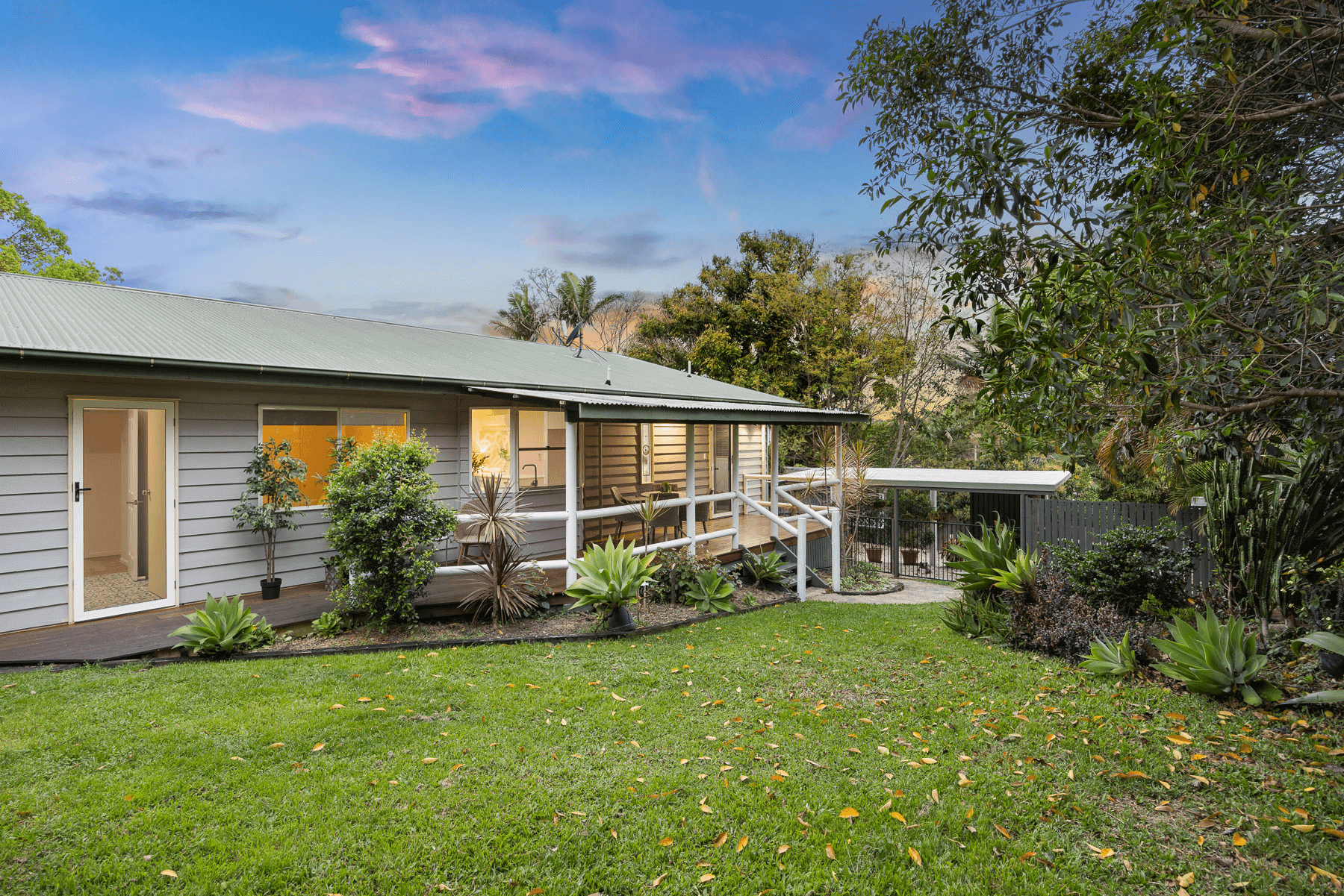 49 Memorial Drive, EUMUNDI, QLD 4562