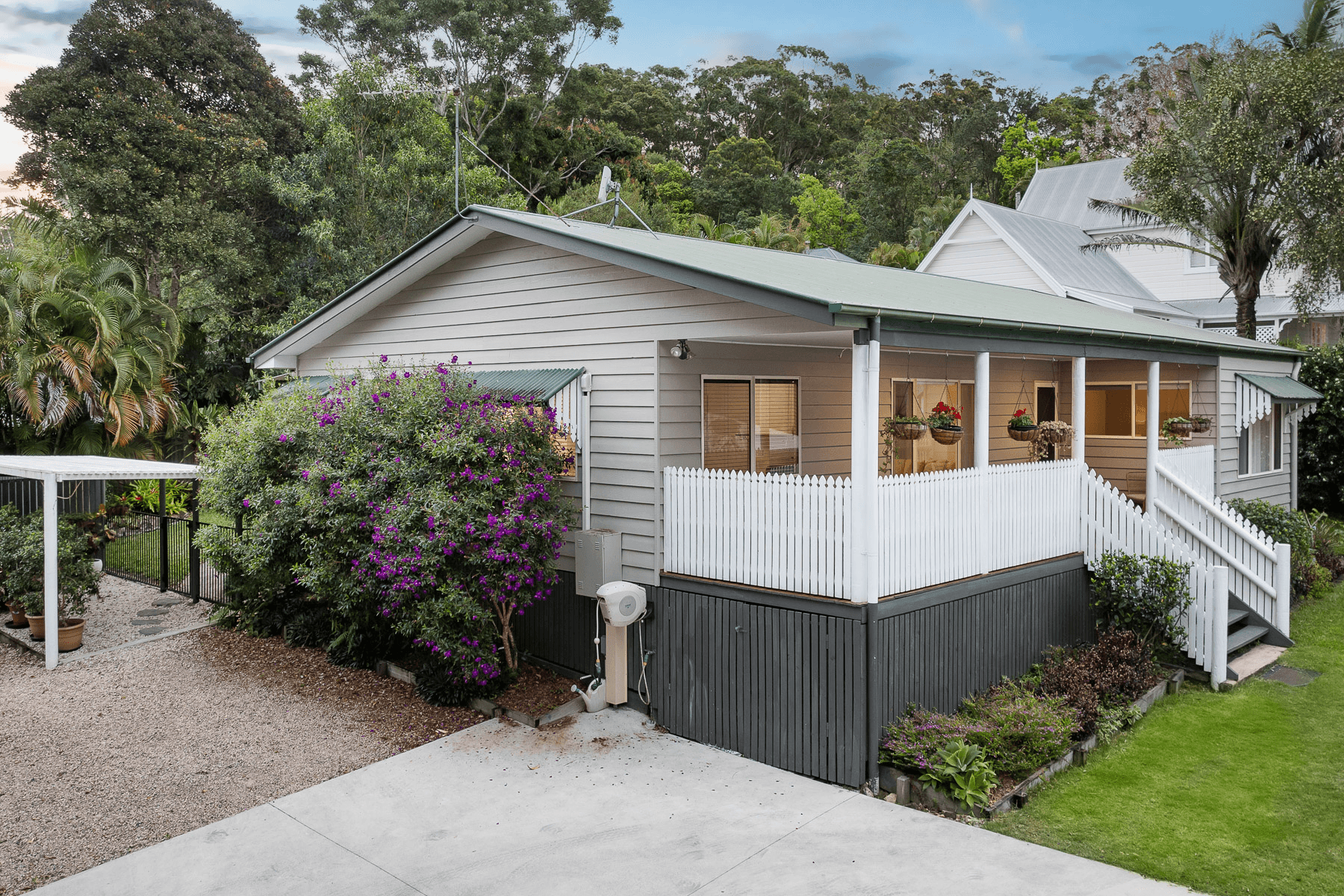 49 Memorial Drive, EUMUNDI, QLD 4562