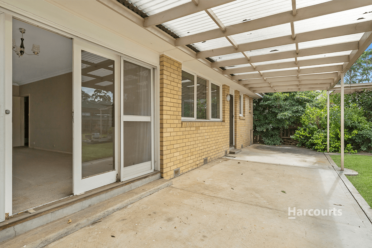 57 Ellt Crescent, NOBLE PARK, VIC 3174