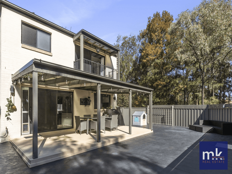 17 Reserve Circuit, Currans Hill, NSW 2567