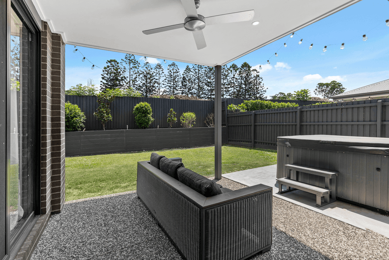 19 kansas Street, BRIDGEMAN DOWNS, QLD 4035