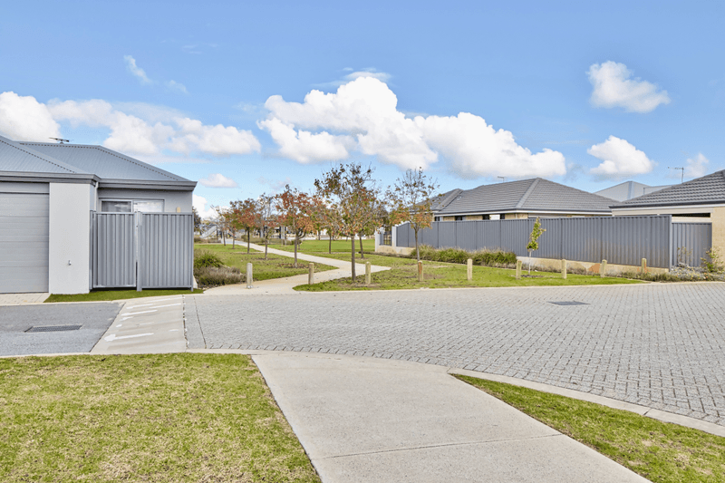 2 Acland Road, BALDIVIS, WA 6171