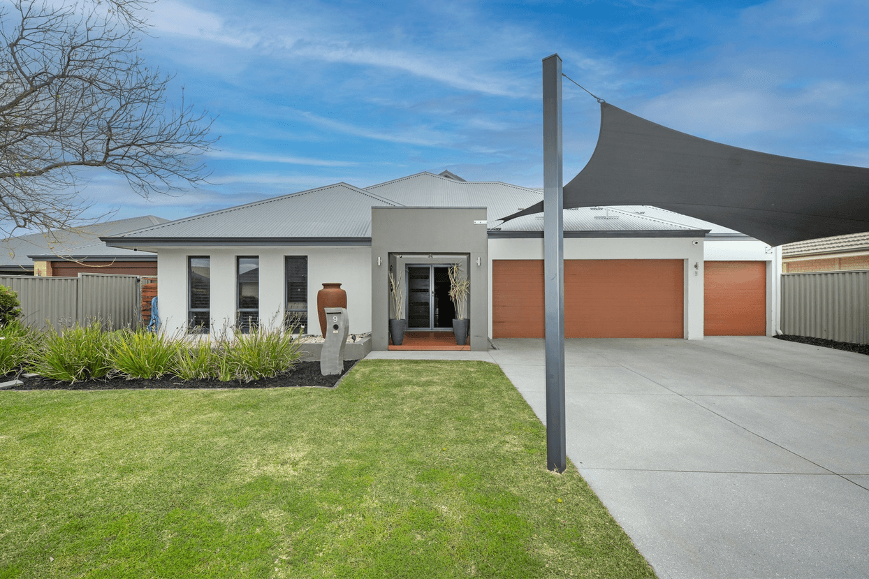 9 Lowell Terrace, PIARA WATERS, WA 6112