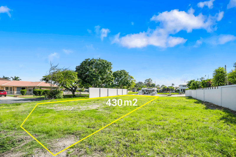 168 Tahiti Avenue, PALM BEACH, QLD 4221