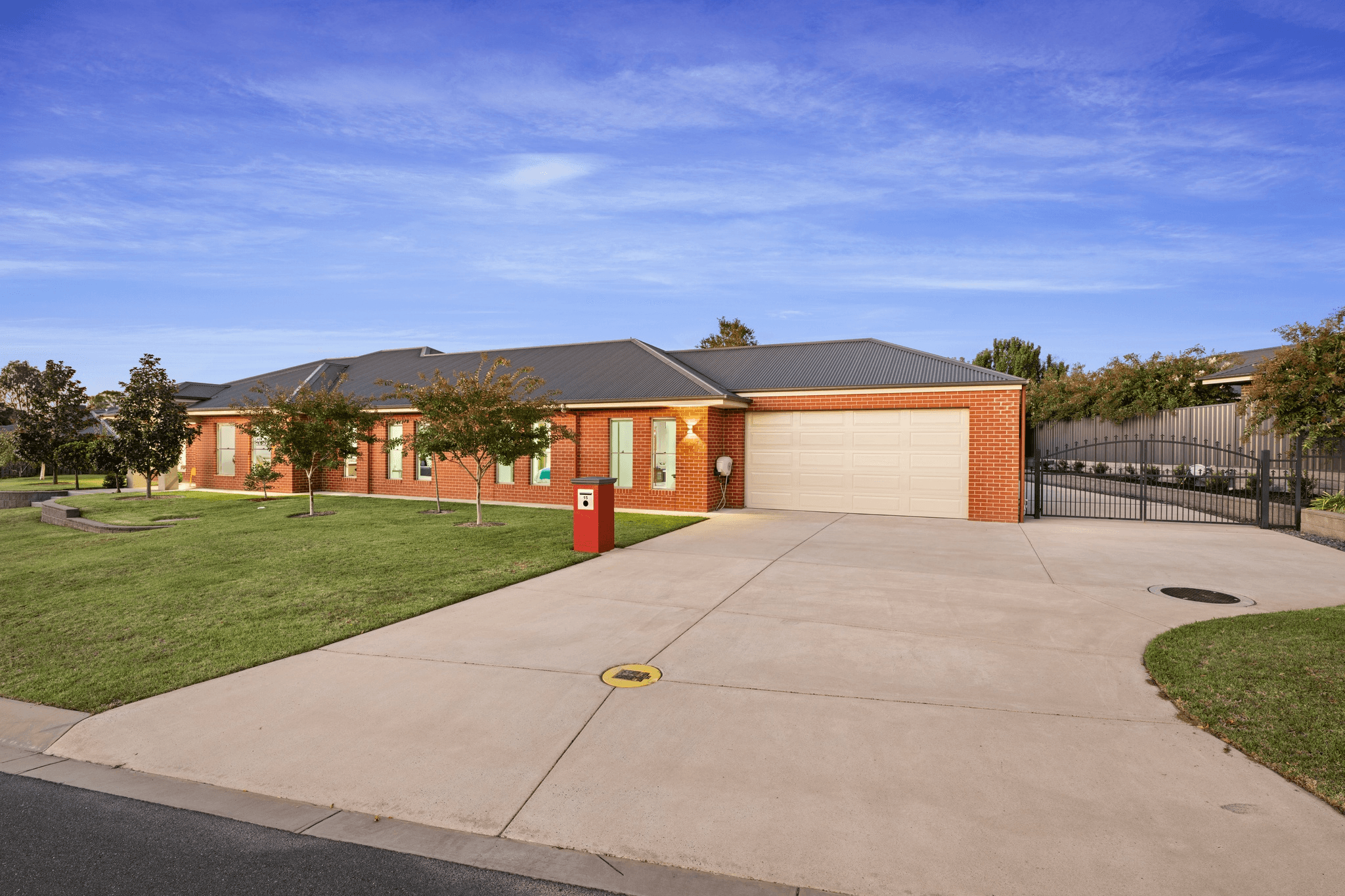 15 Shepherd Court, THURGOONA, NSW 2640