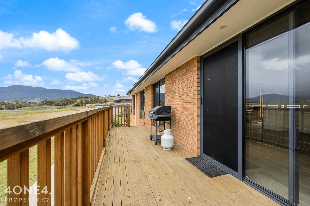 28 Barrob Street, OLD BEACH, TAS 7017