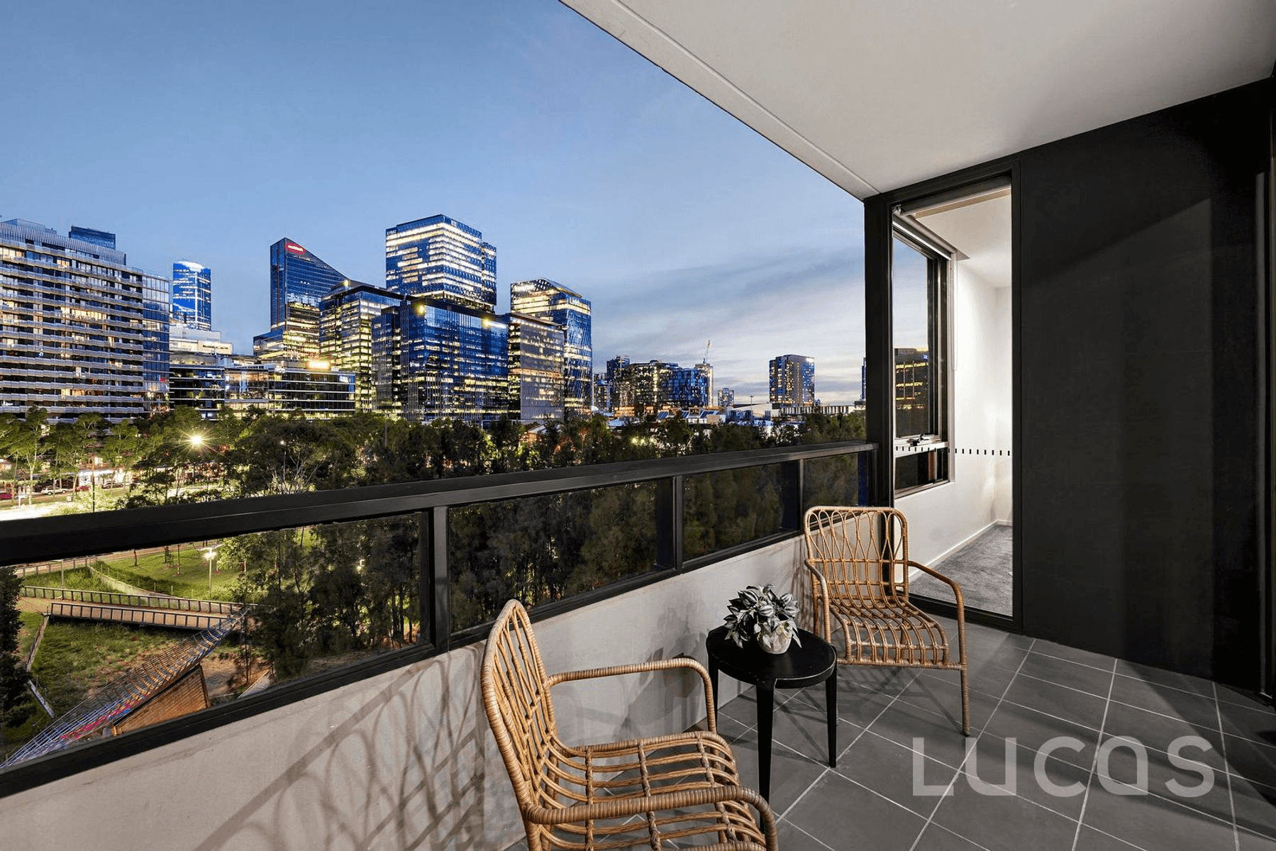 604/1 Encounter Way, Docklands, VIC 3008