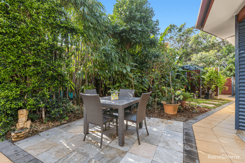 37 Overall Drive, POTTSVILLE, NSW 2489