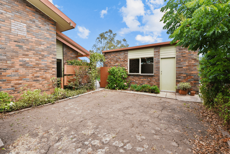 10 Menadue Street, HORSHAM, VIC 3400