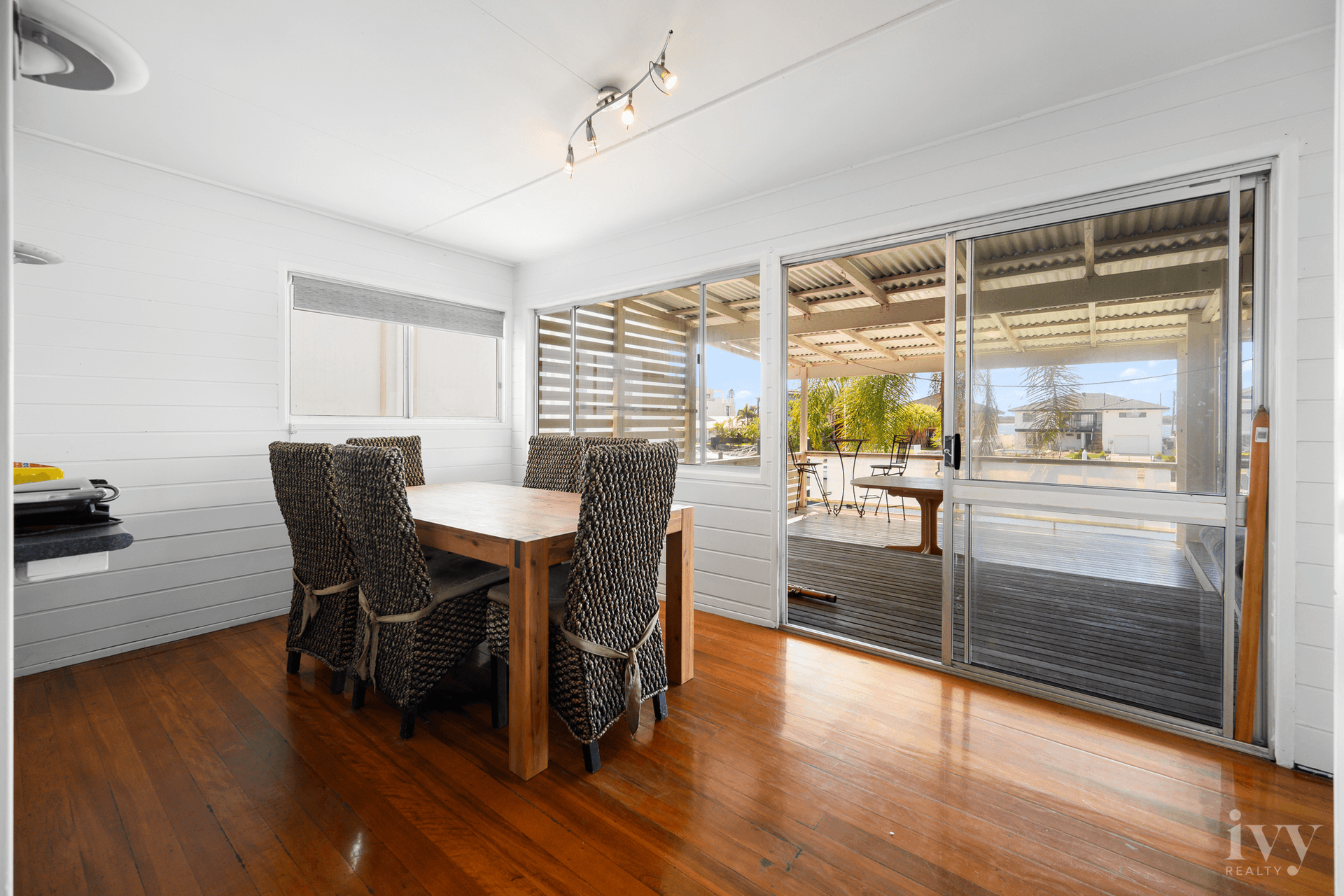 13 Canal Avenue, Runaway Bay, QLD 4216