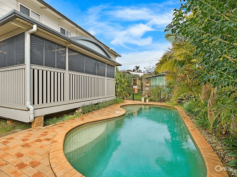 55 Thomas Walker Drive, Chittaway Bay, NSW 2261