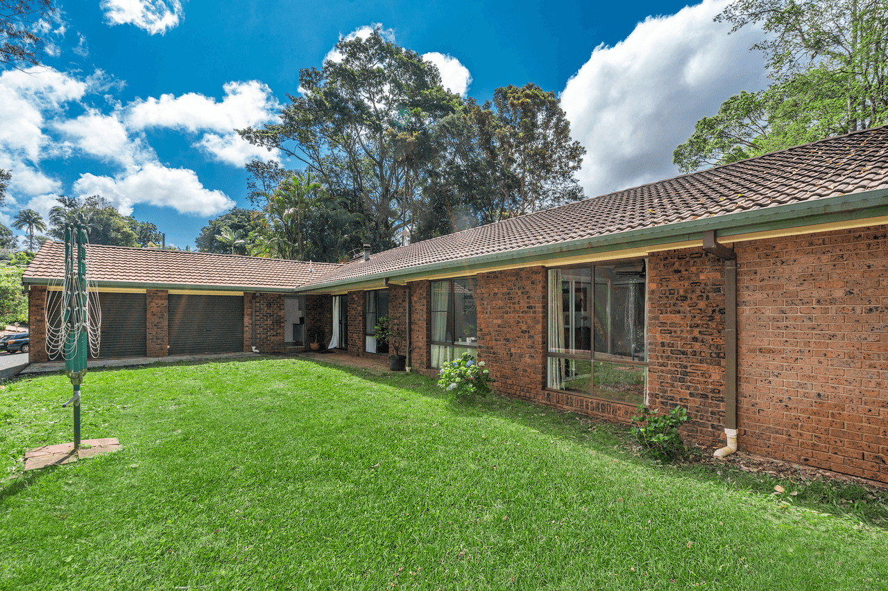 17 Ryces Drive (entry via Smith Street), CLUNES, NSW 2480