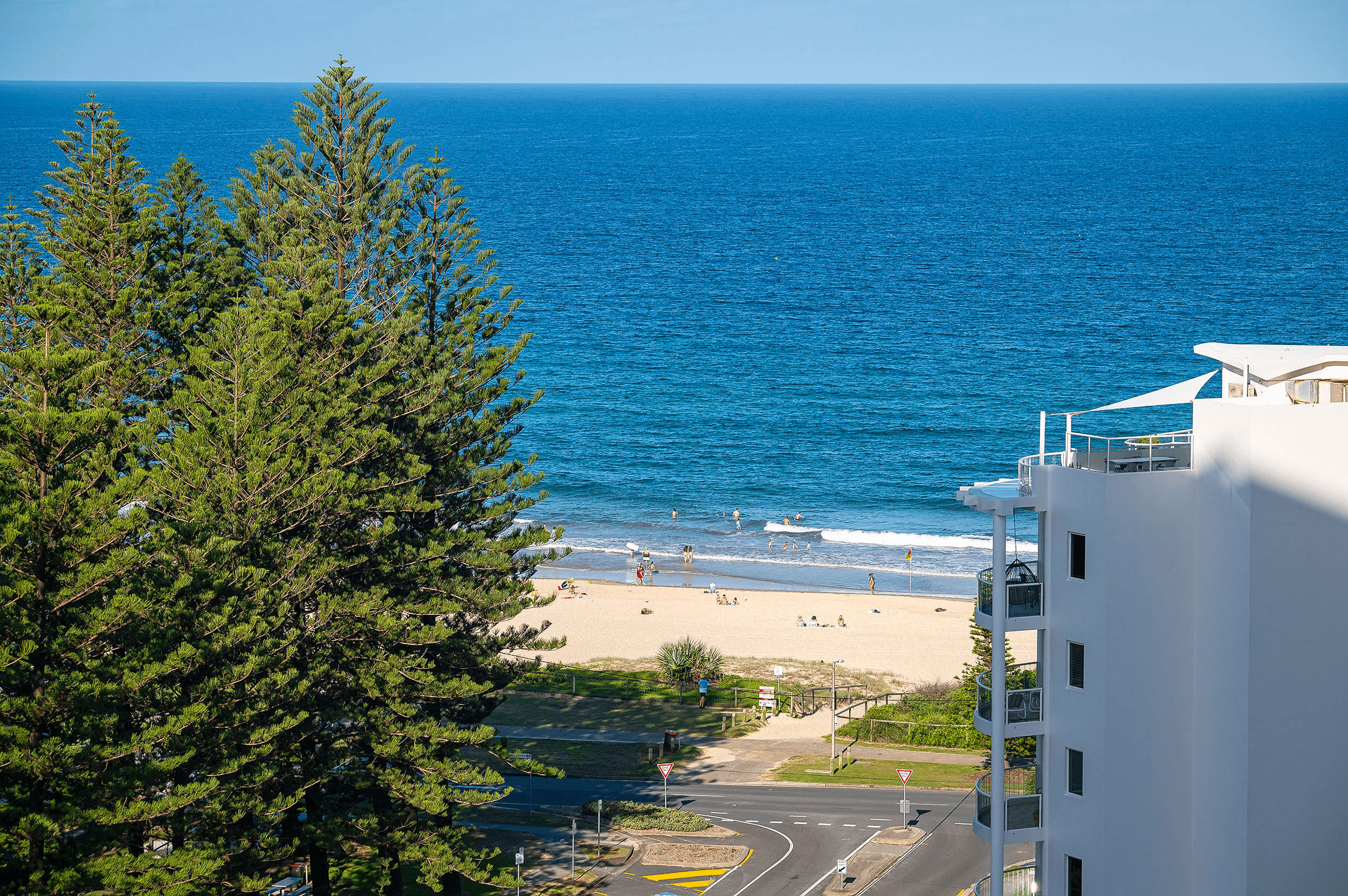 52/18 Chelsea Avenue, Broadbeach, QLD 4218