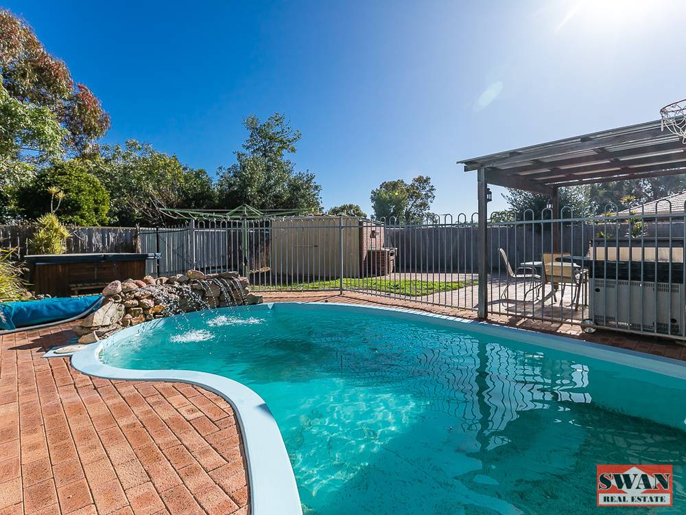 22 The Ridgeway, Swan View, WA 6056