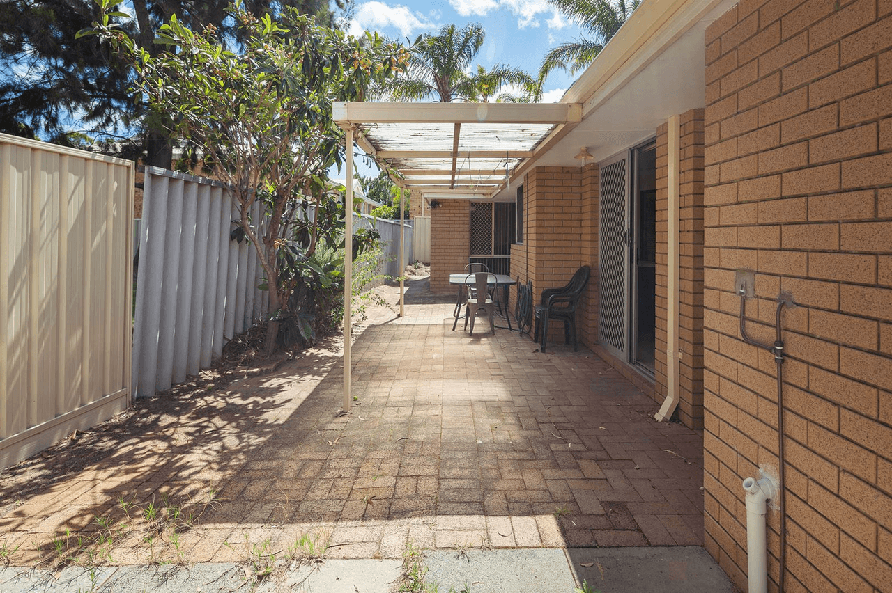 9/6 Pinewood Avenue, Kardinya, WA 6163