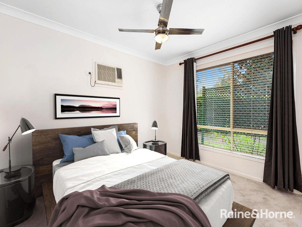 26 Cedrela Street, MOGGILL, QLD 4070